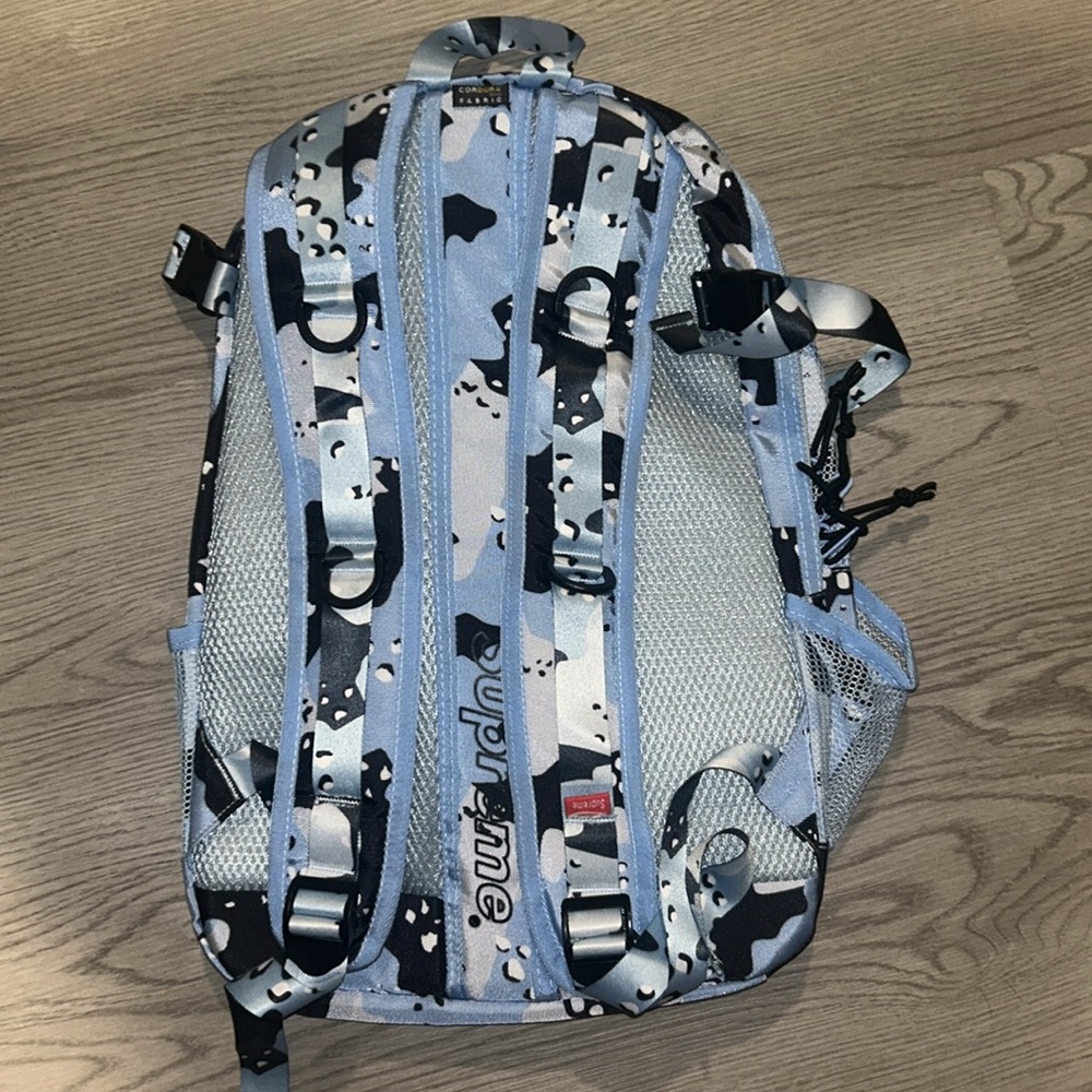 Supreme backpack - Picture 2 of 2
